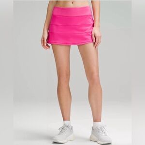 Lululemon Pace rival mid rise skirt
